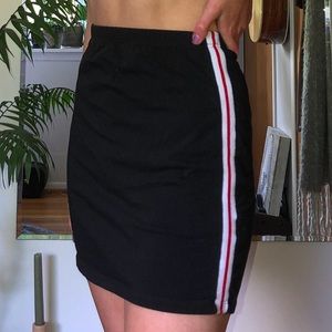 Brandy Melville skirt
